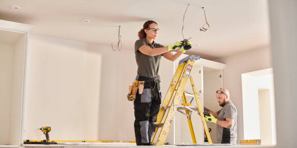Best Emergency Electrician Near Me  in Tullahoma, TN